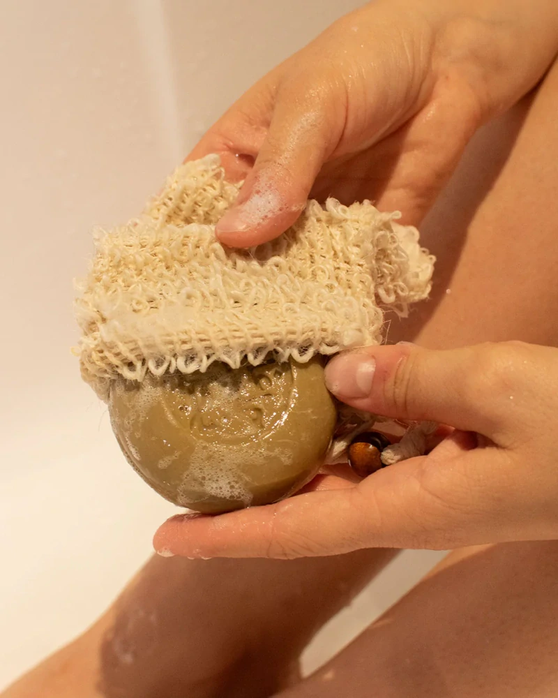 NAJEL Mycí masážní rukavice jako sáček na mýdlo ze sisalu a bavlny